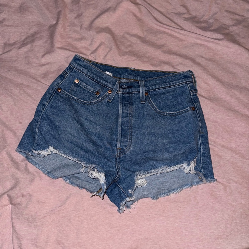 Levi’s 501 shorts